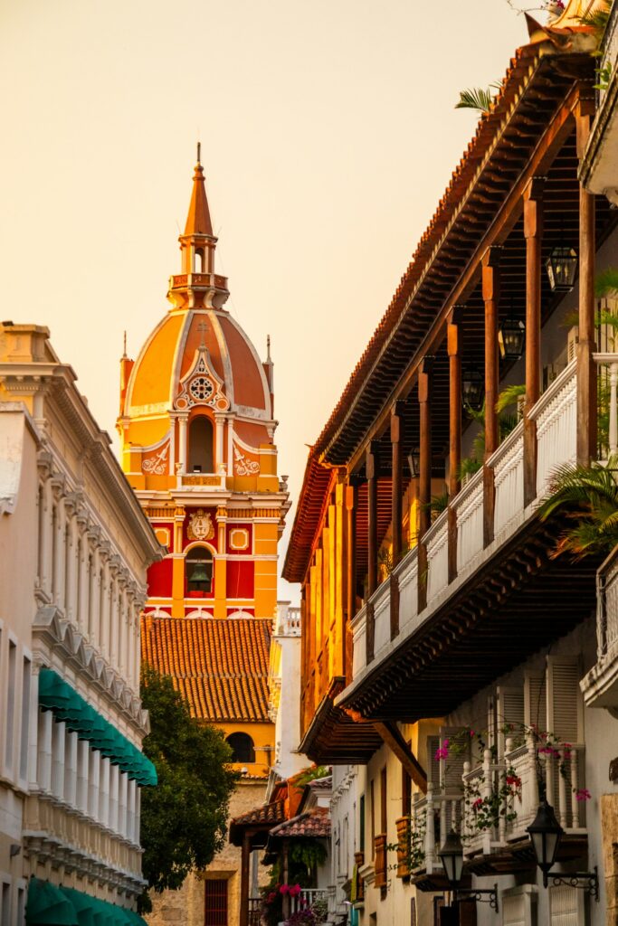 Torre del Reloj, puerta principal del Centro Histórico de Cartagena de Indias
