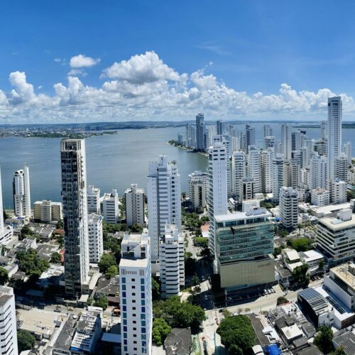 Edificios frente al mar en Bocagrande, Cartagena de Indias